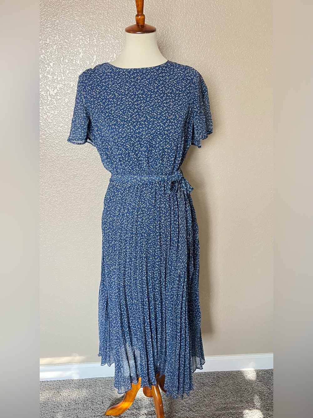 NWT Baltic Born Prim pleated blue midi dress small